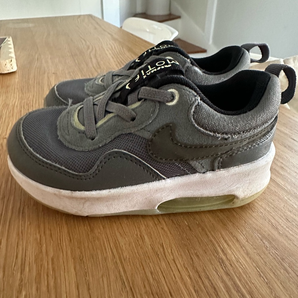 Nike Airmax 8C